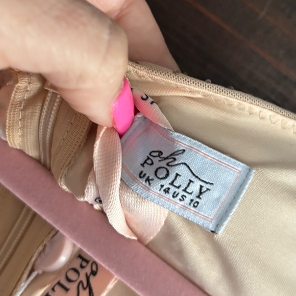 Brand new gorgeous dress!! - Picture 7 of 8